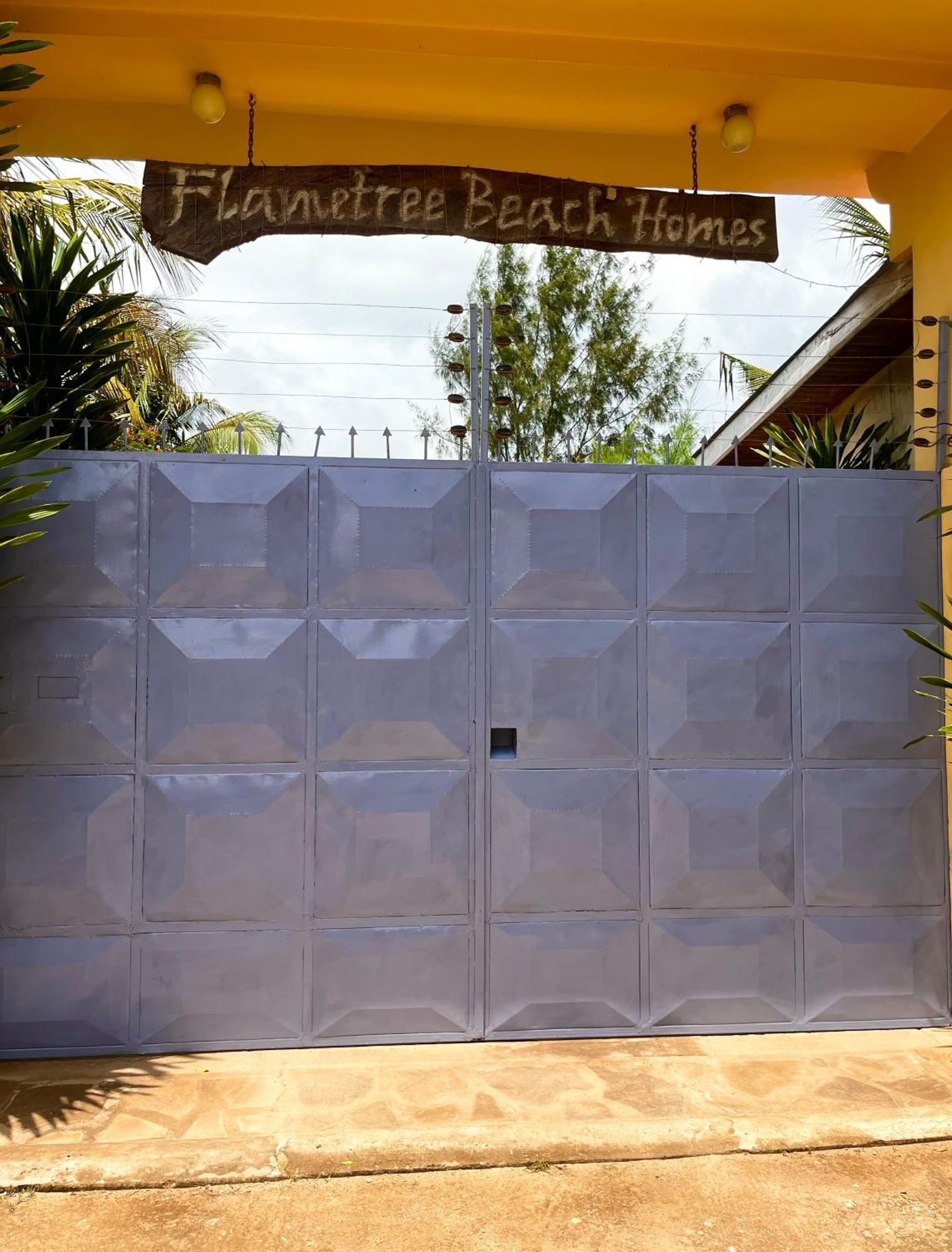 Flametree Beach Homes Praia de Diani Exterior foto