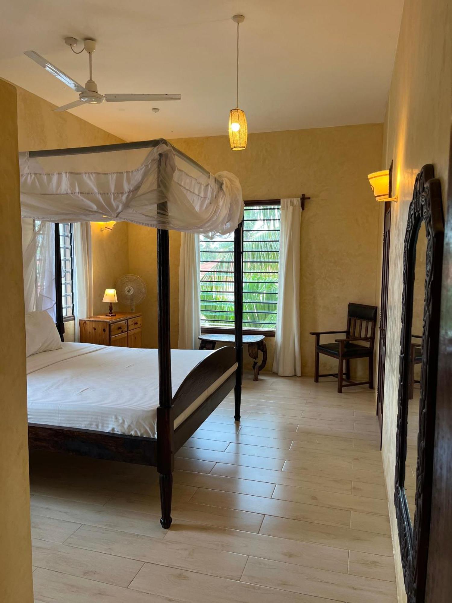 Flametree Beach Homes Praia de Diani Exterior foto