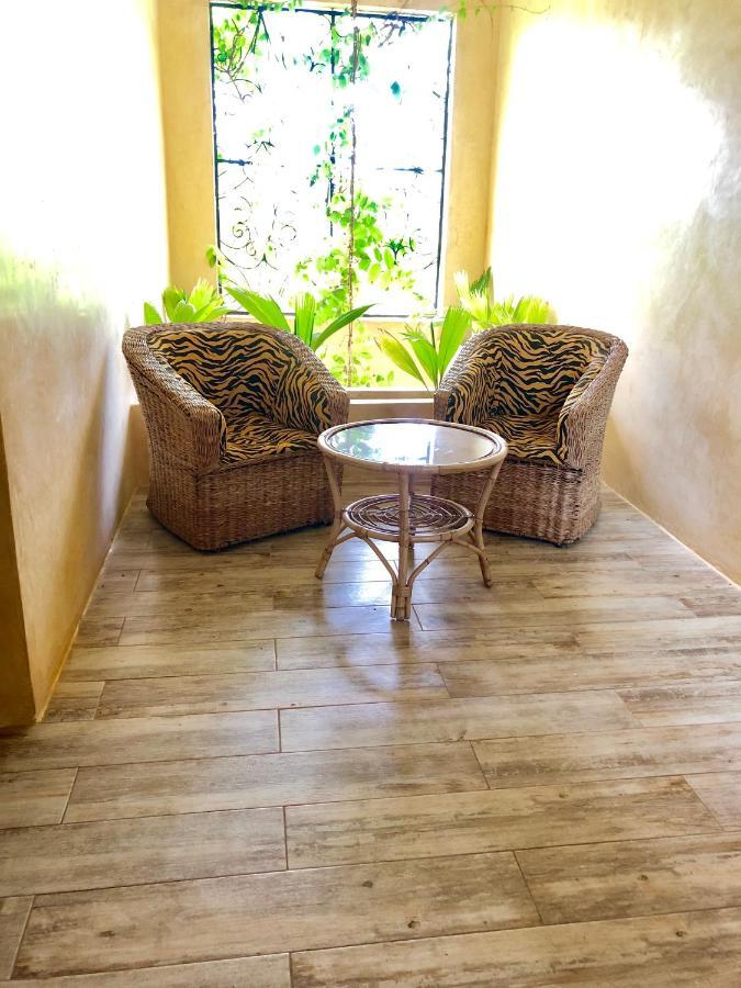 Flametree Beach Homes Praia de Diani Exterior foto
