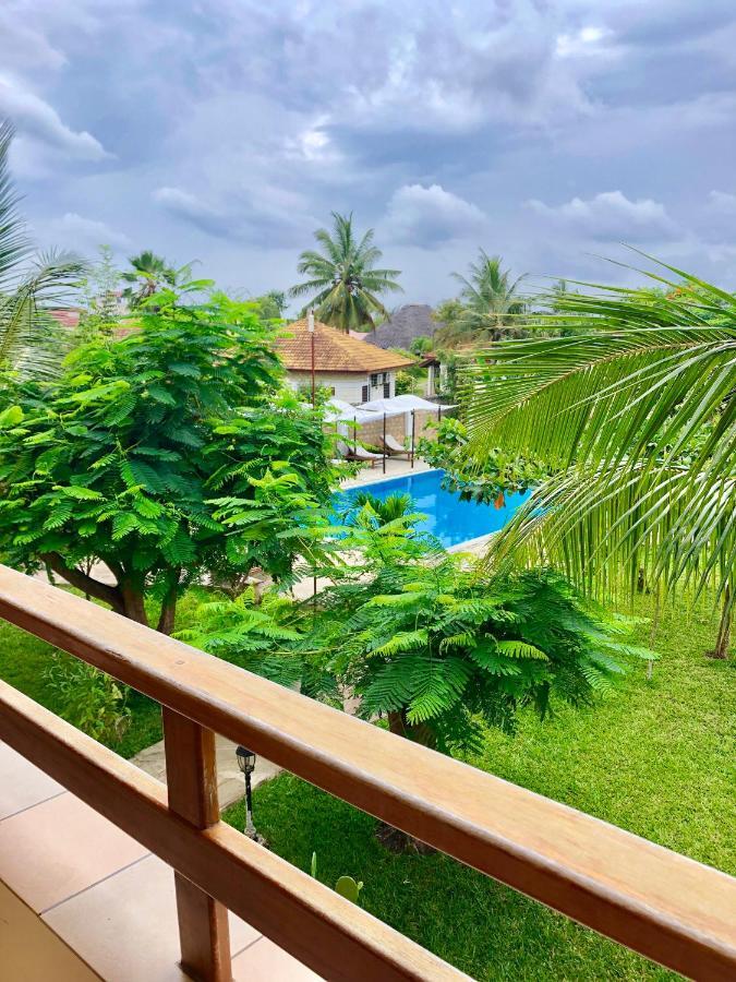 Flametree Beach Homes Praia de Diani Exterior foto